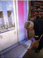 filmato 140x200 grande impatto visivo con 8 poster rotanti