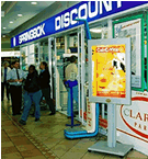 cartelli luminosi con 10 manifesti rotanti per punti vendita, supermercati, shopping center